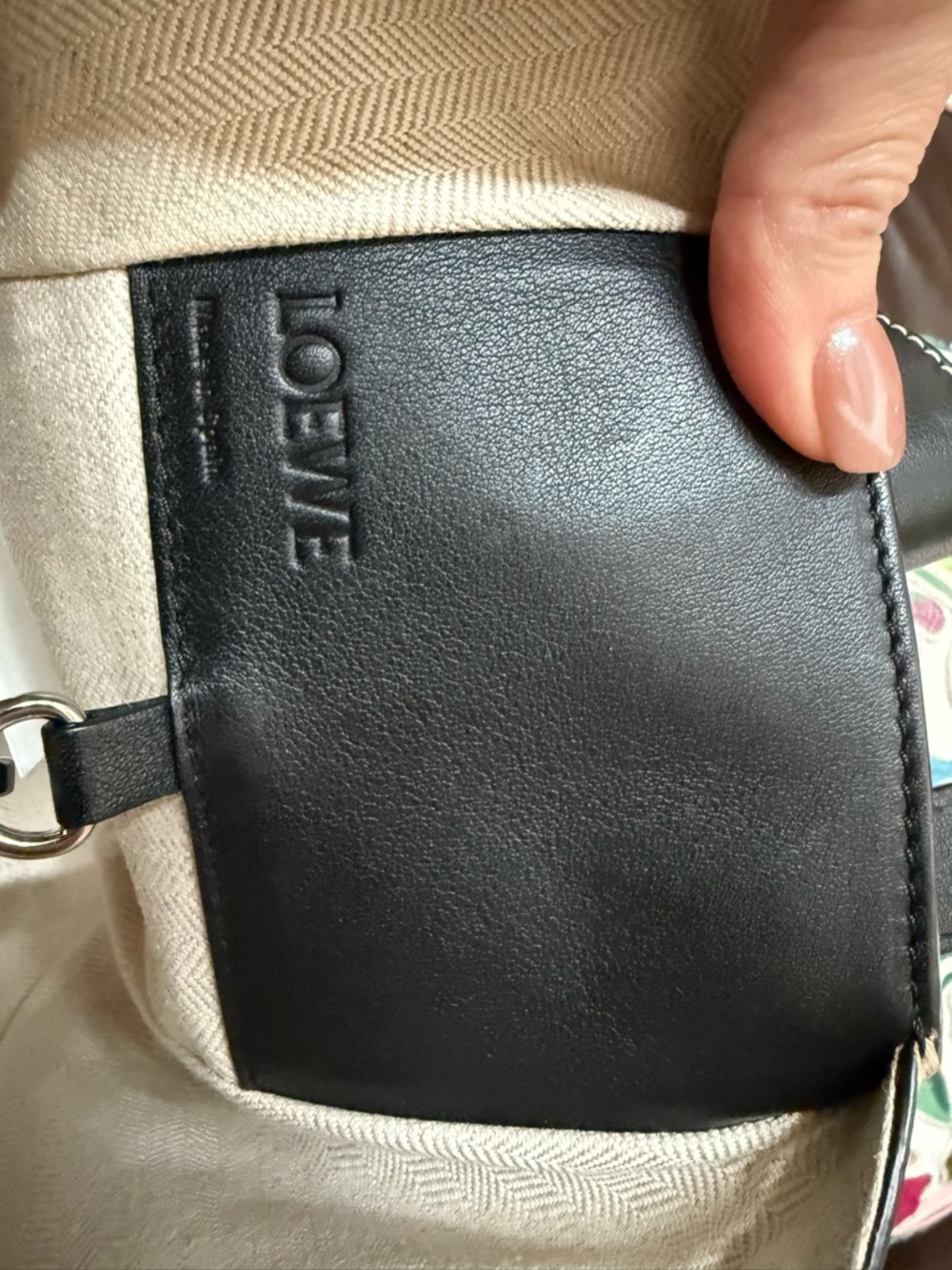 Loewe Hammock Small Bag Taupe & Black | Embossed Leather | Two-Tone | Crossbody - Picture 3 of 7